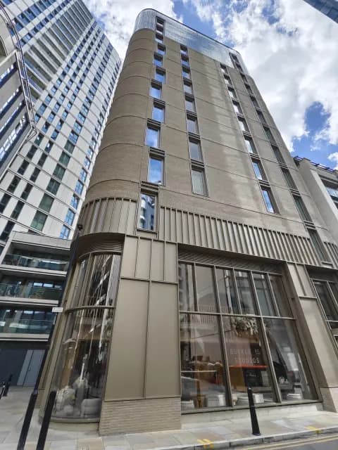 SL-Aldgate City image 2