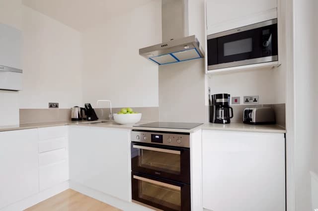 SL-Bayswater image