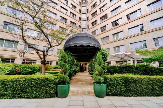 SL-Albany Residences