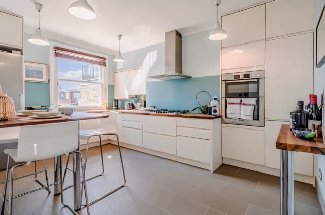SL-West Hampstead Apartments image 3