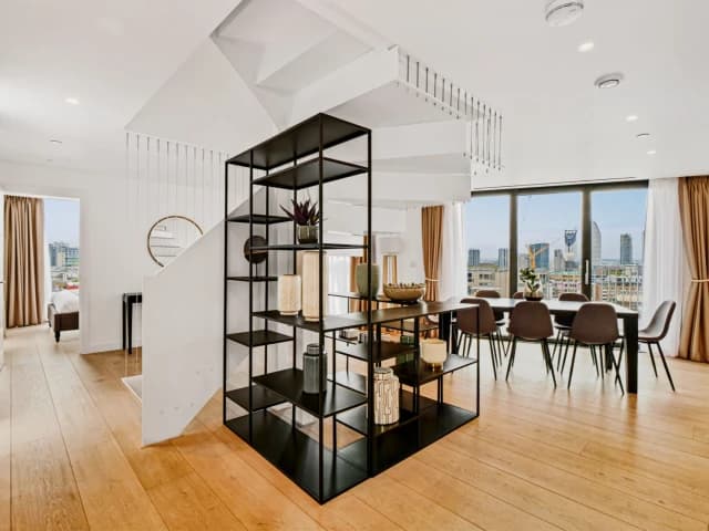 SL-Southwark Suites image 3
