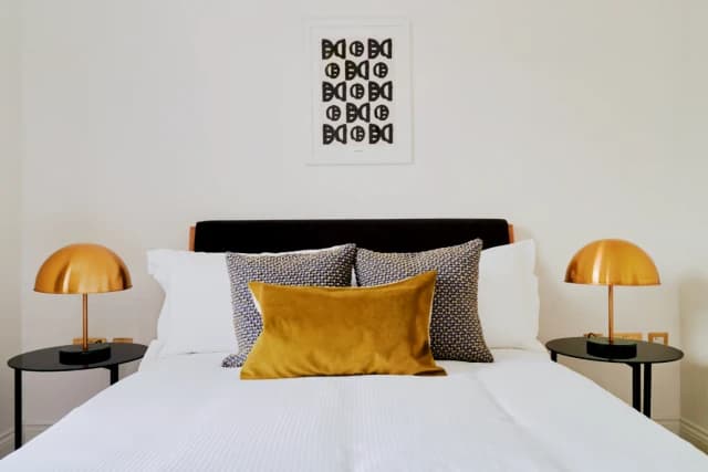 Kensington Town House image 2