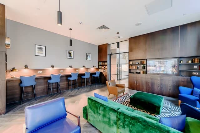 Wembley Landsby Building & Wembley Deluxe Apartments image