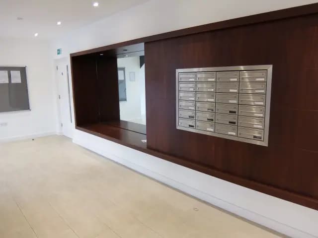 Ruislip Crown Apartments image
