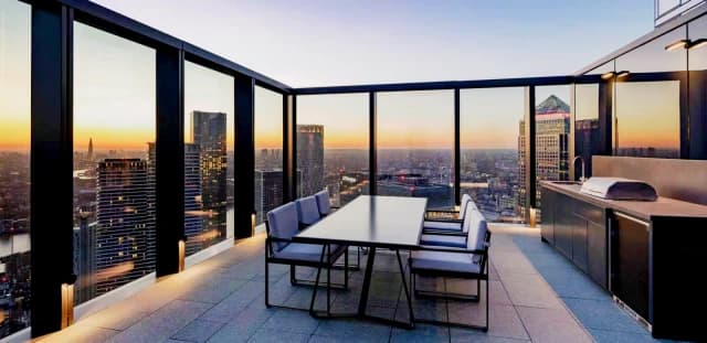 Outdoor Features