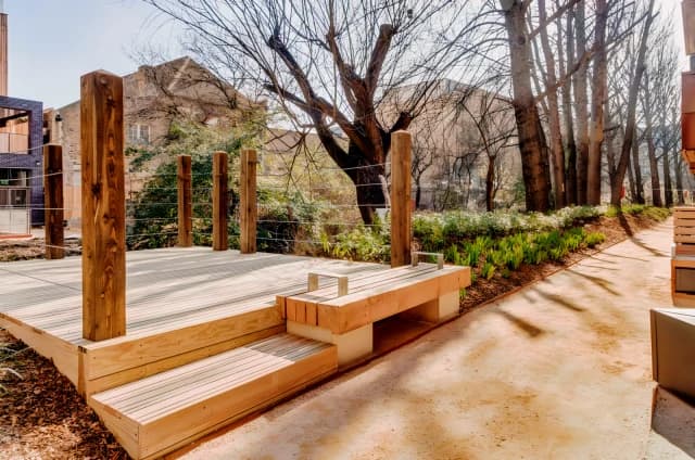 Outdoor Features