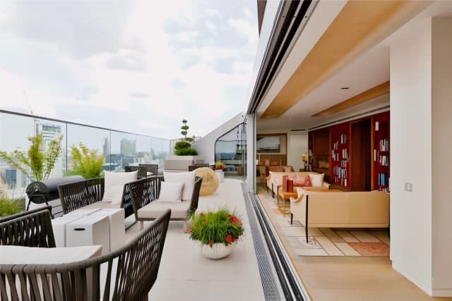 Canaletto Tower, 257 City Road, London EC1V image