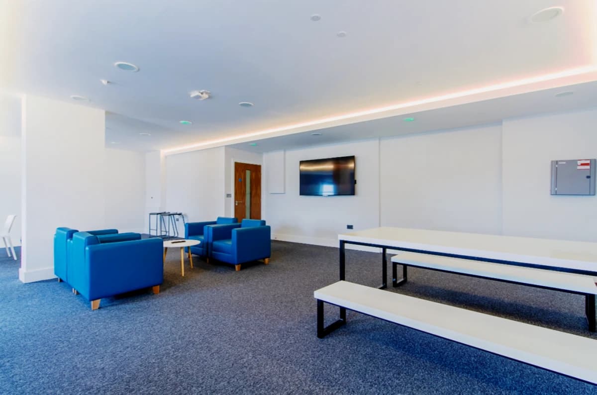 Lit Seven Sisters image