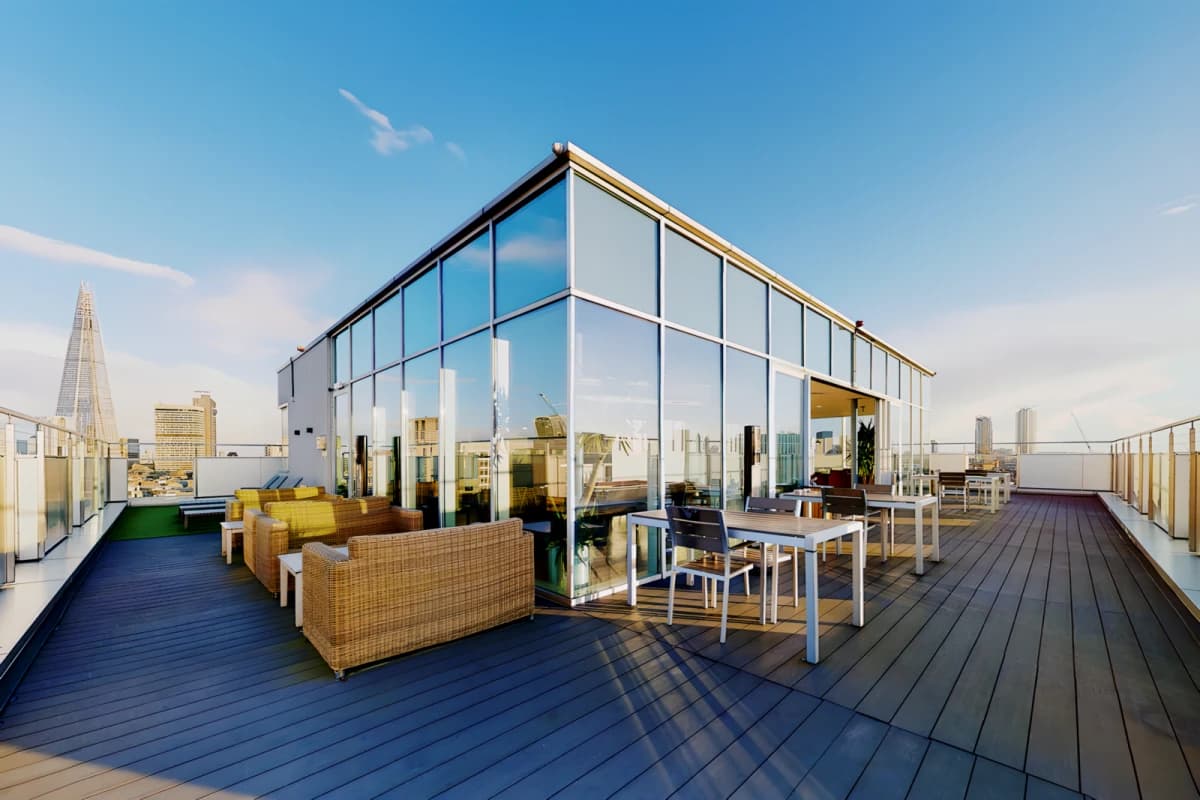 Outdoor Features