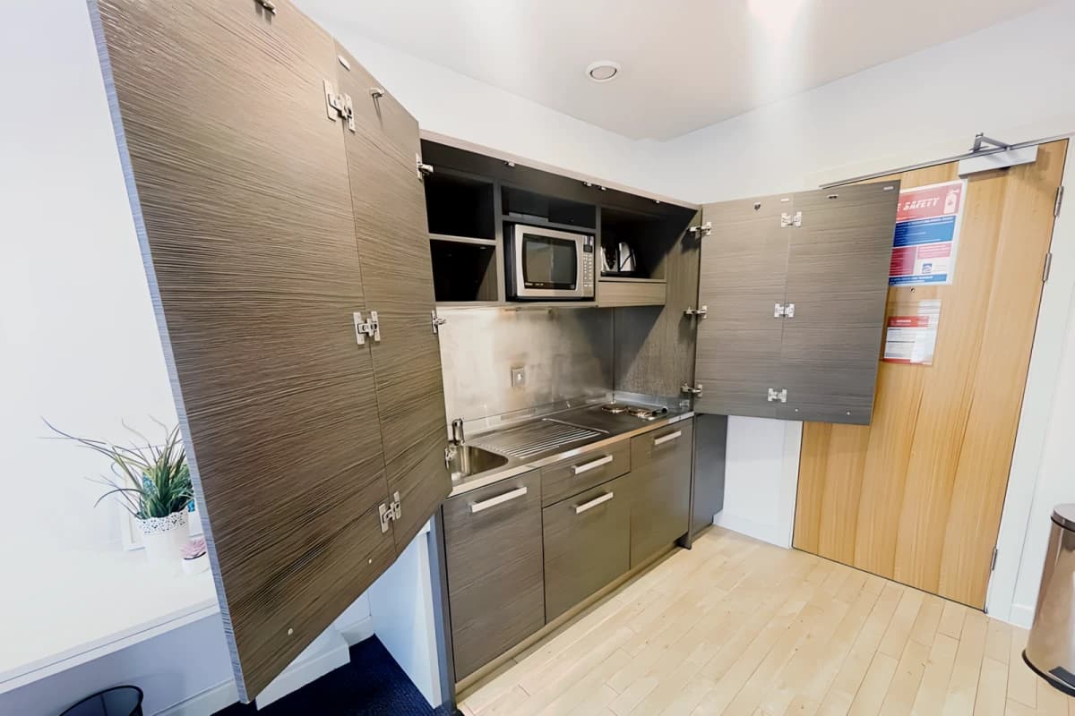 Gob Kirby Street Residence image