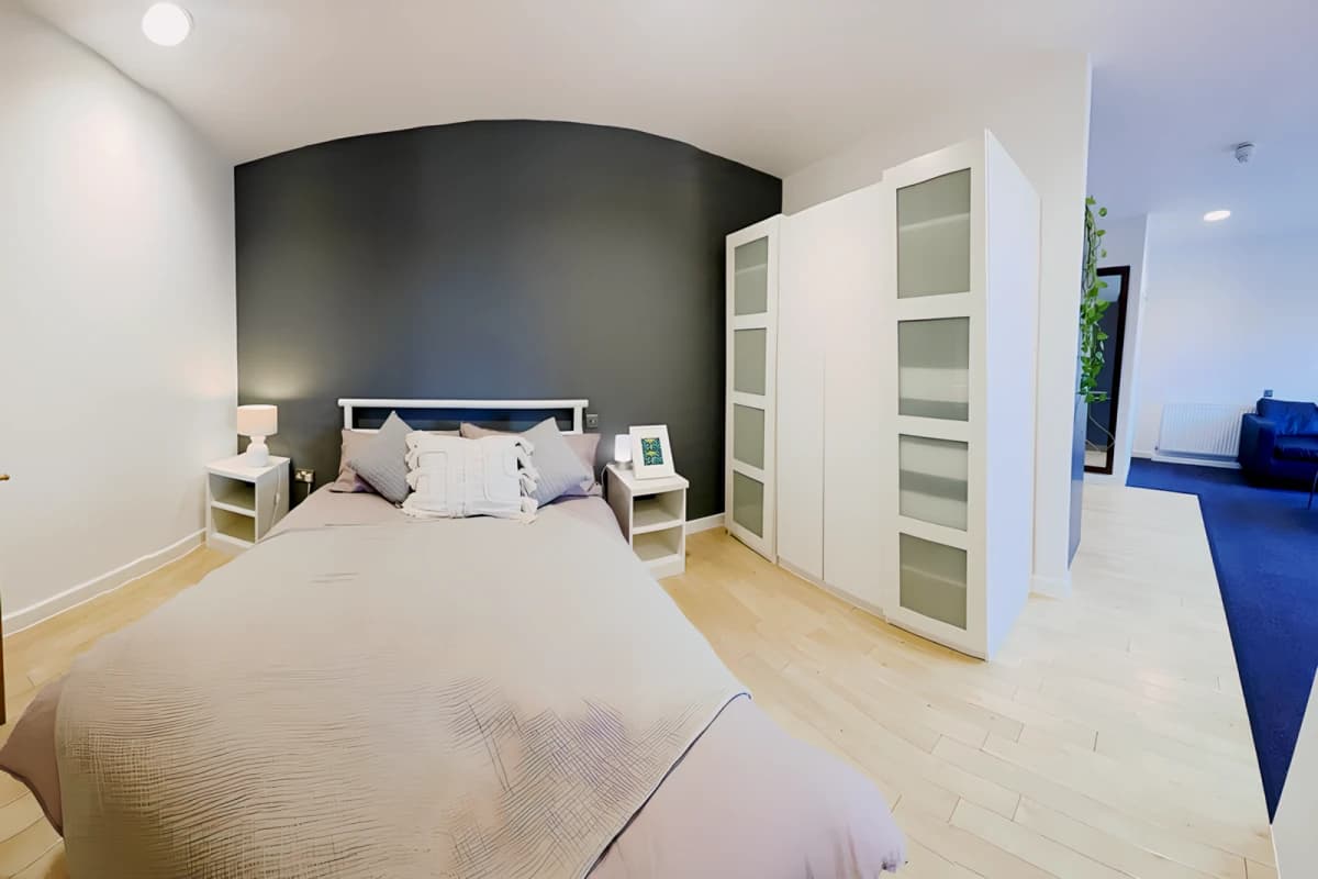 Gob Kirby Street Residence image 2