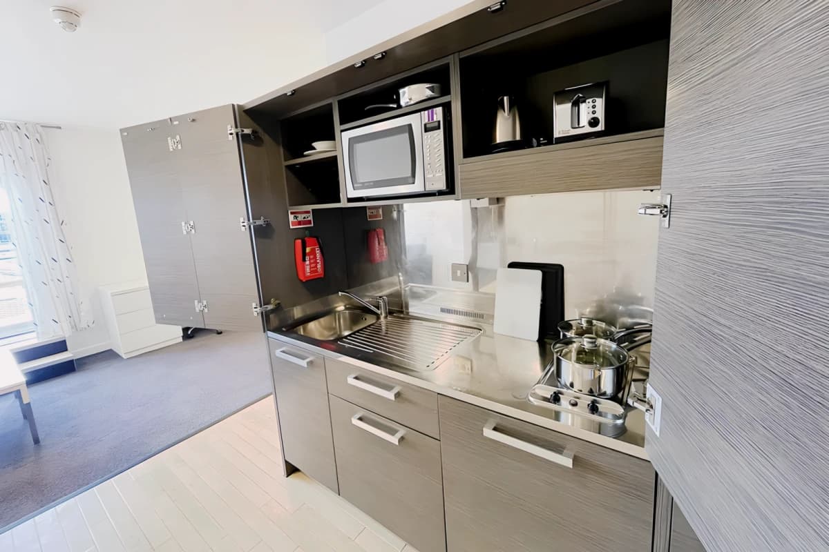 Gob Kirby Street Residence image