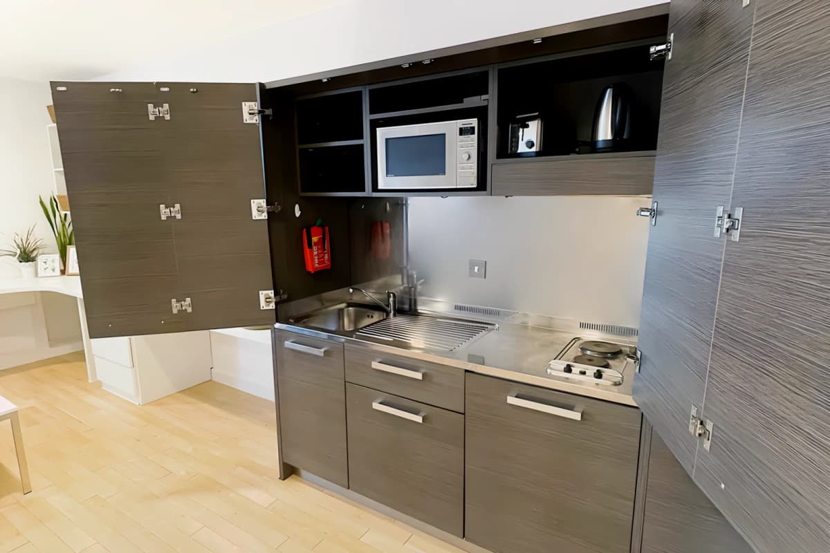 Gob Kirby Street Residence image