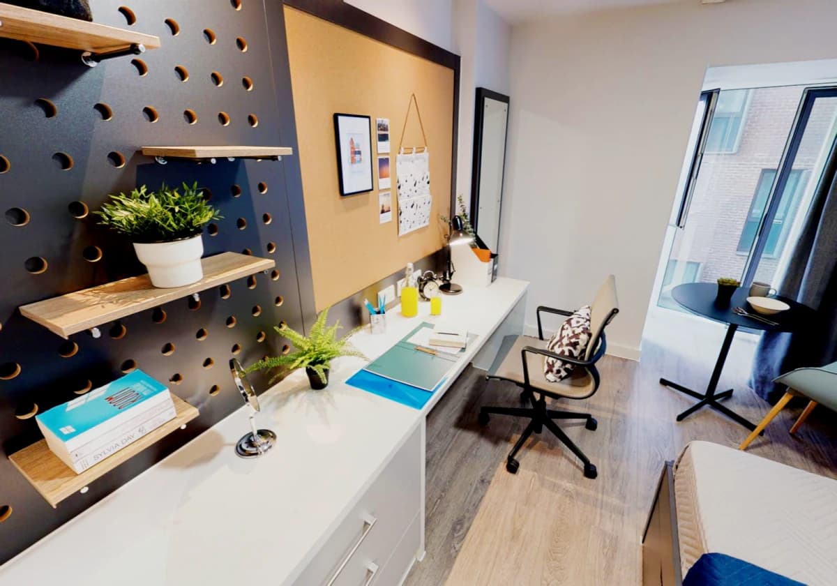 iQ Shoreditch image 4