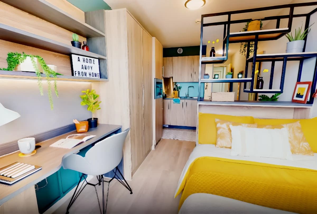 iQ Hammersmith image 5