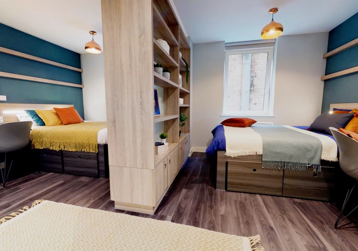 iQ Hammersmith image