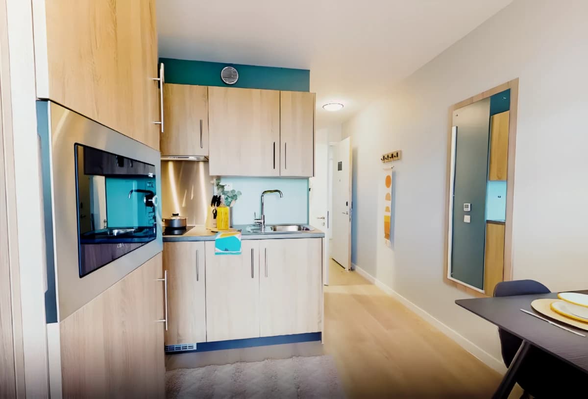 iQ Hammersmith image