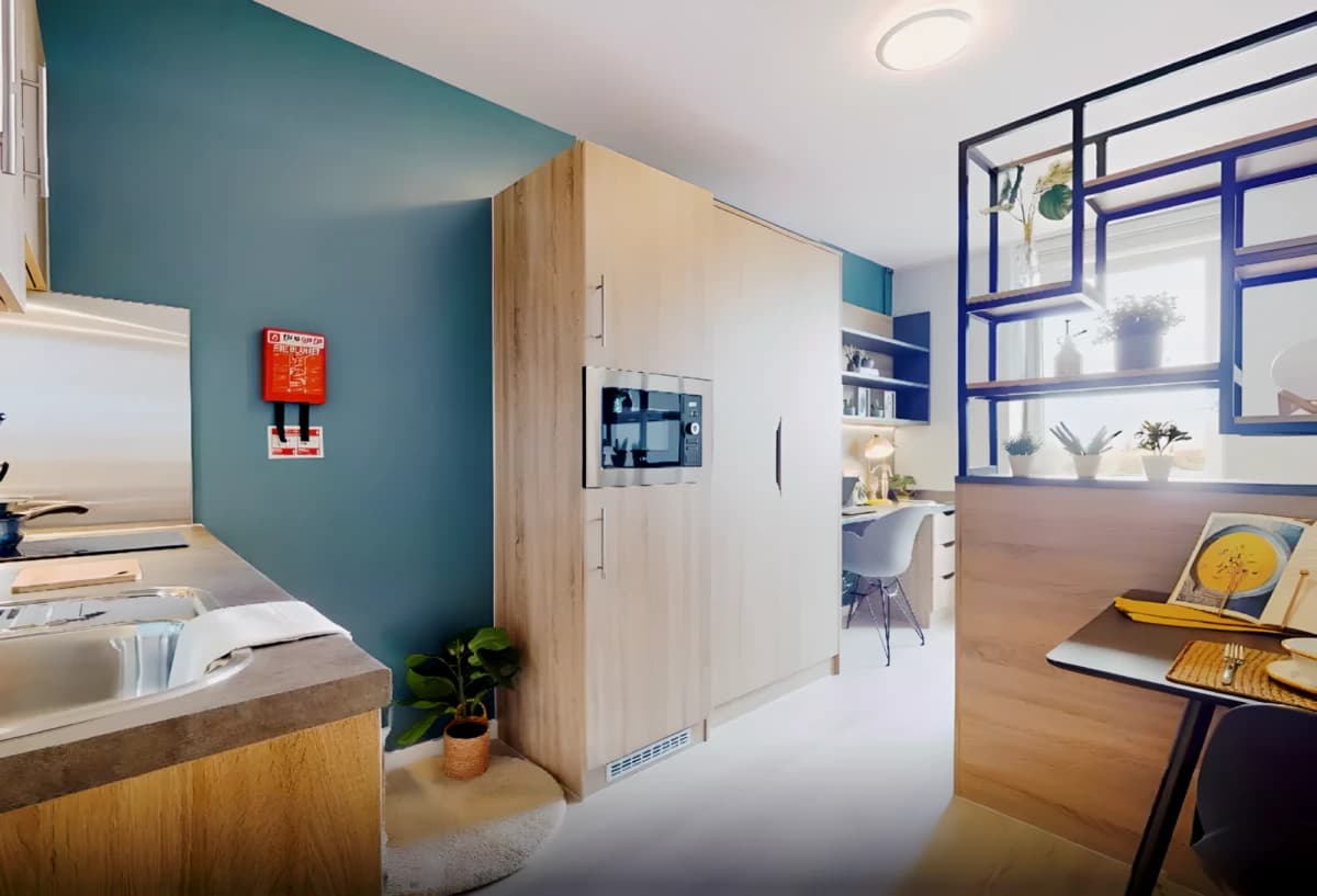 iQ Hammersmith image