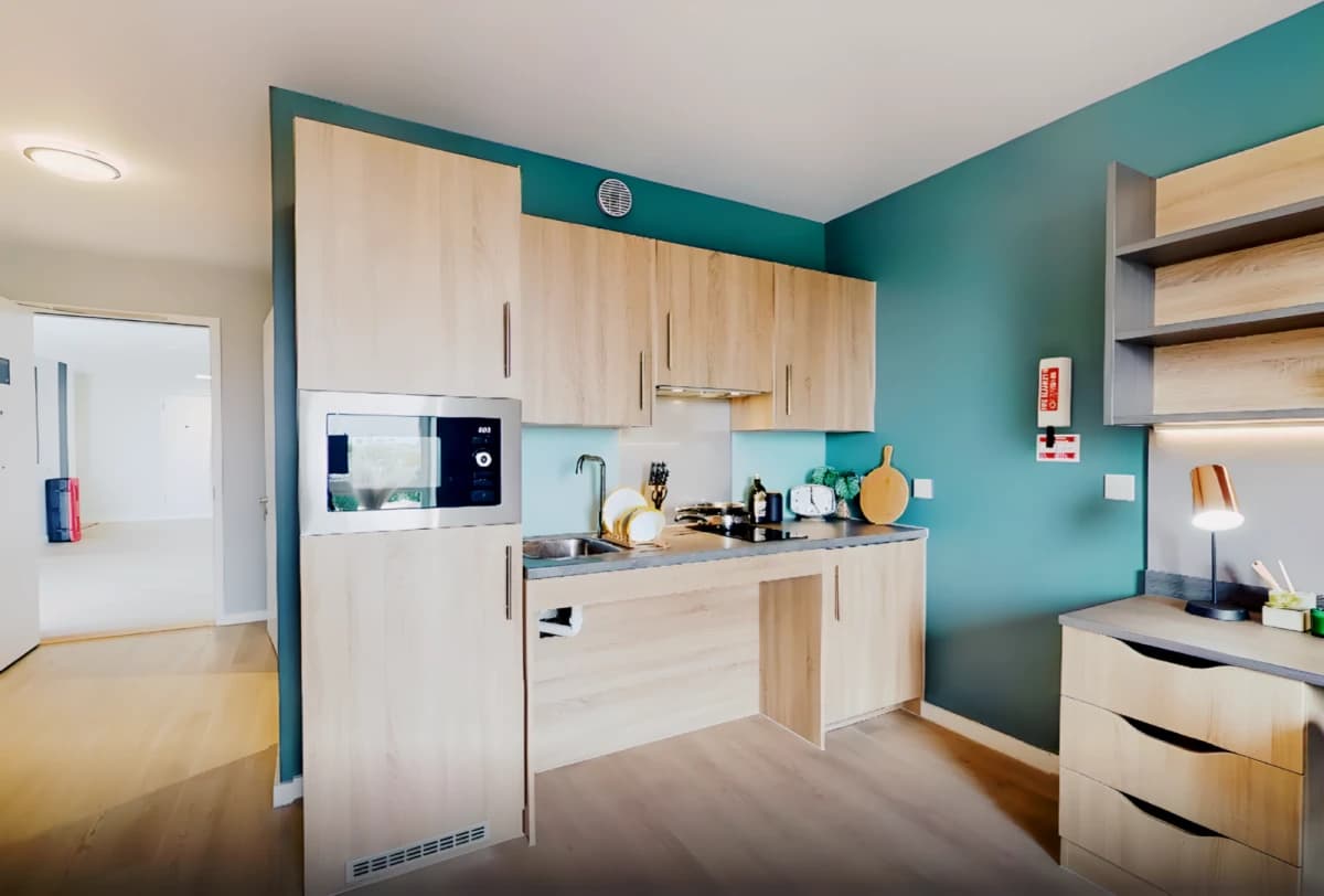 iQ Hammersmith image