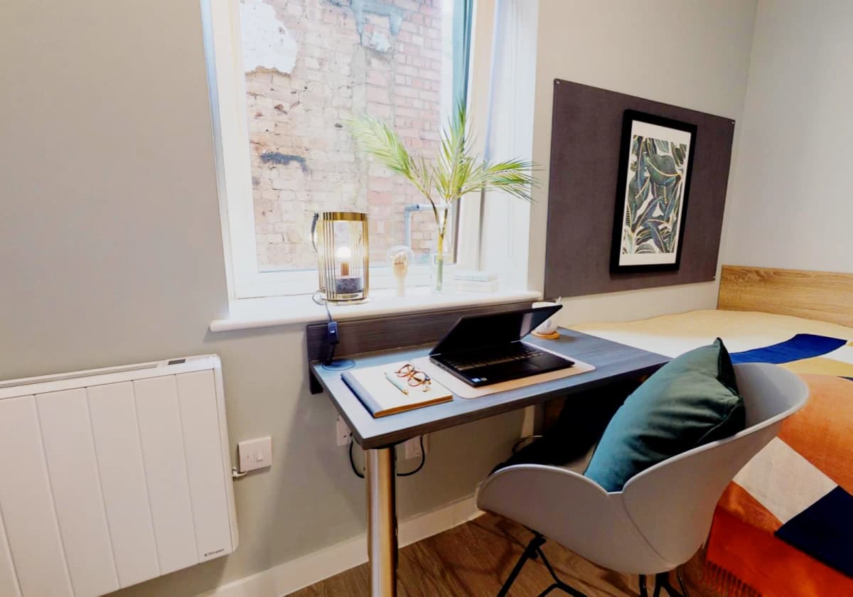 iQ Hammersmith image