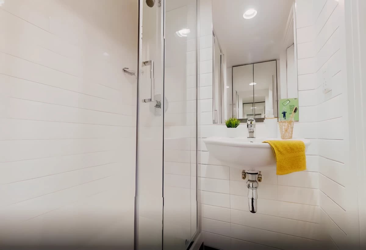 iQ Hammersmith image