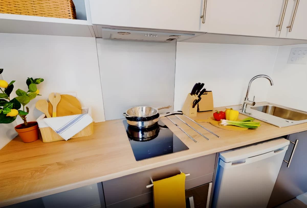 iQ Tufnell House image