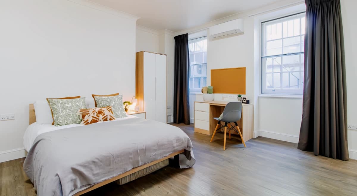 Bloomsbury Janet Poole House image