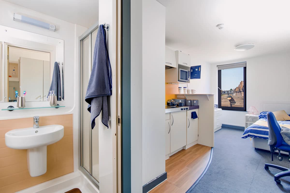 Fulham Palace Studios image