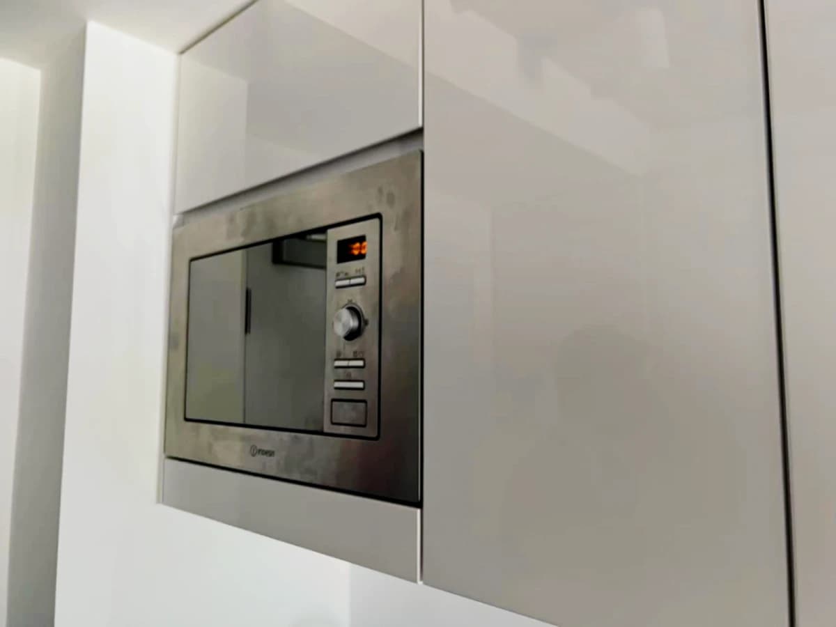 Microwave