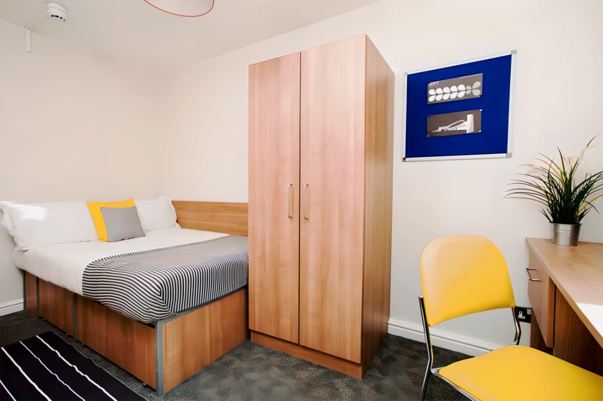 Bronze Non-Ensuite - Single Occupancy