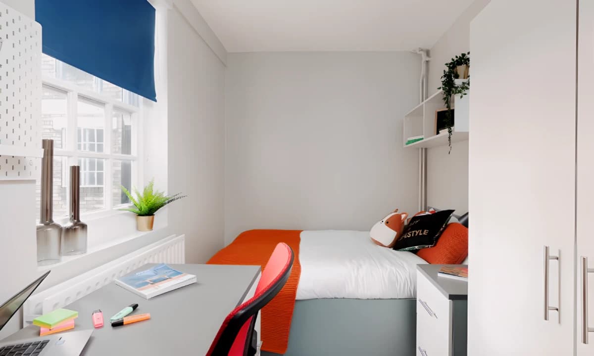 Louise House image