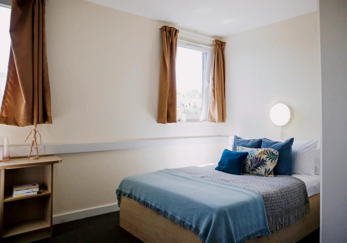 iQ Will Wyatt Court image