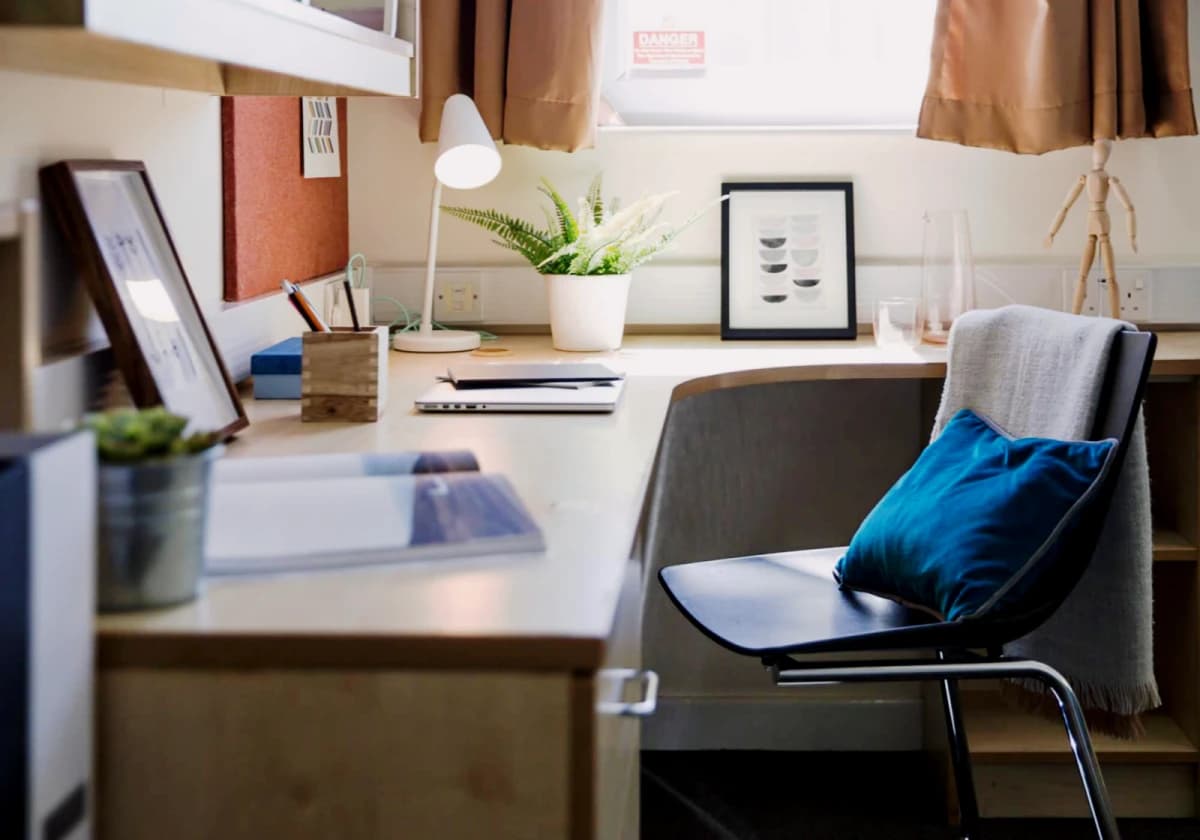 iQ Will Wyatt Court image