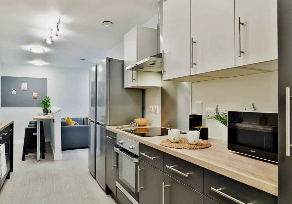 iQ Will Wyatt Court image