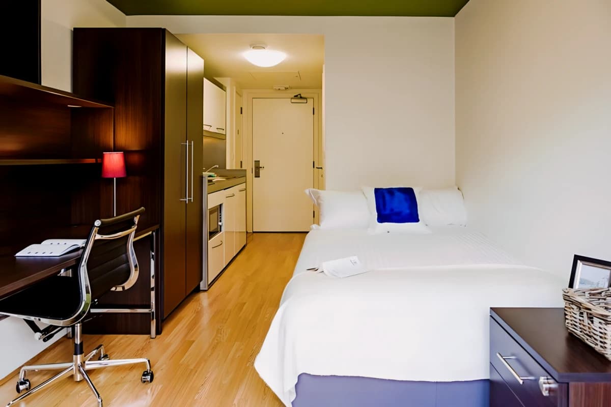 Lit Portobello Residence image