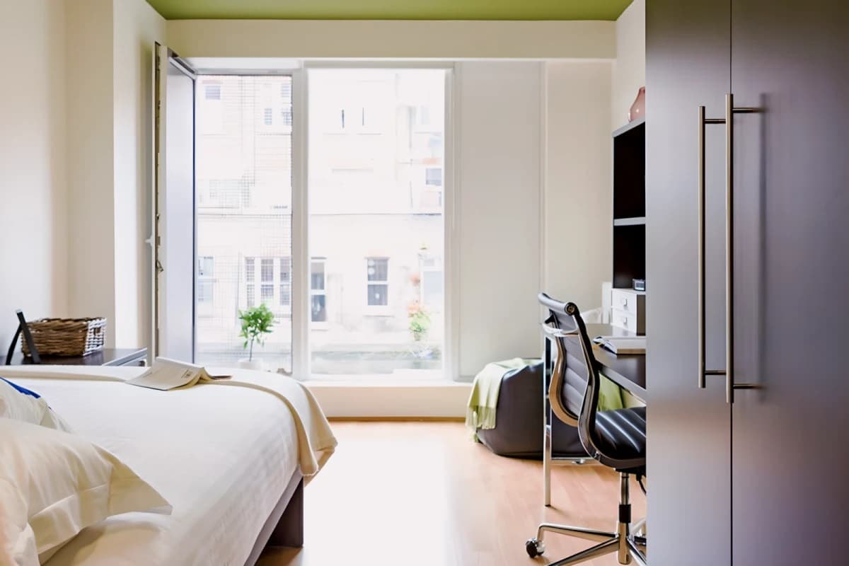 Lit Portobello Residence image