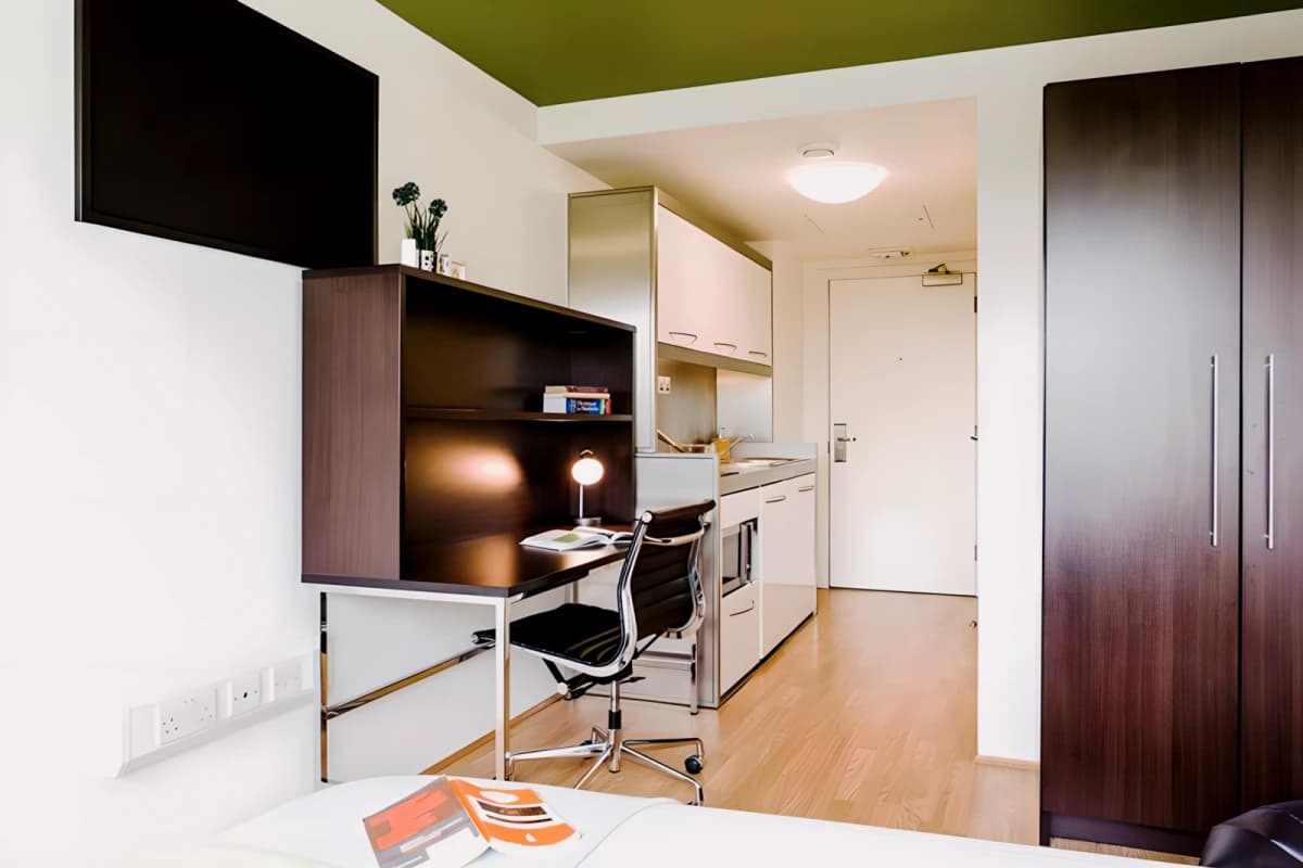 Lit Portobello Residence image