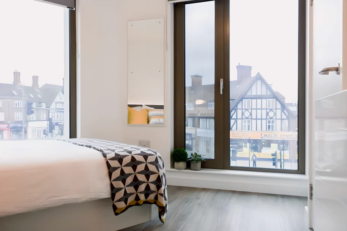 Lit White City Residence image