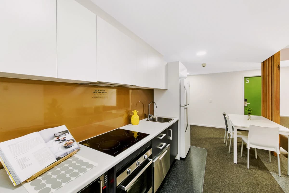 Scape Regent image