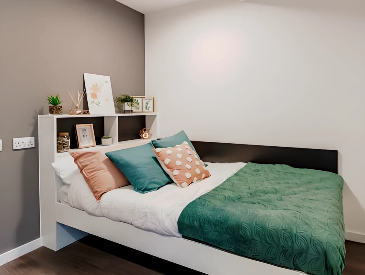 Pavilion Court image