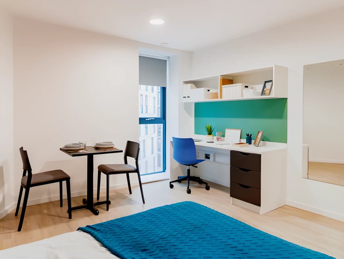 Pavilion Court image