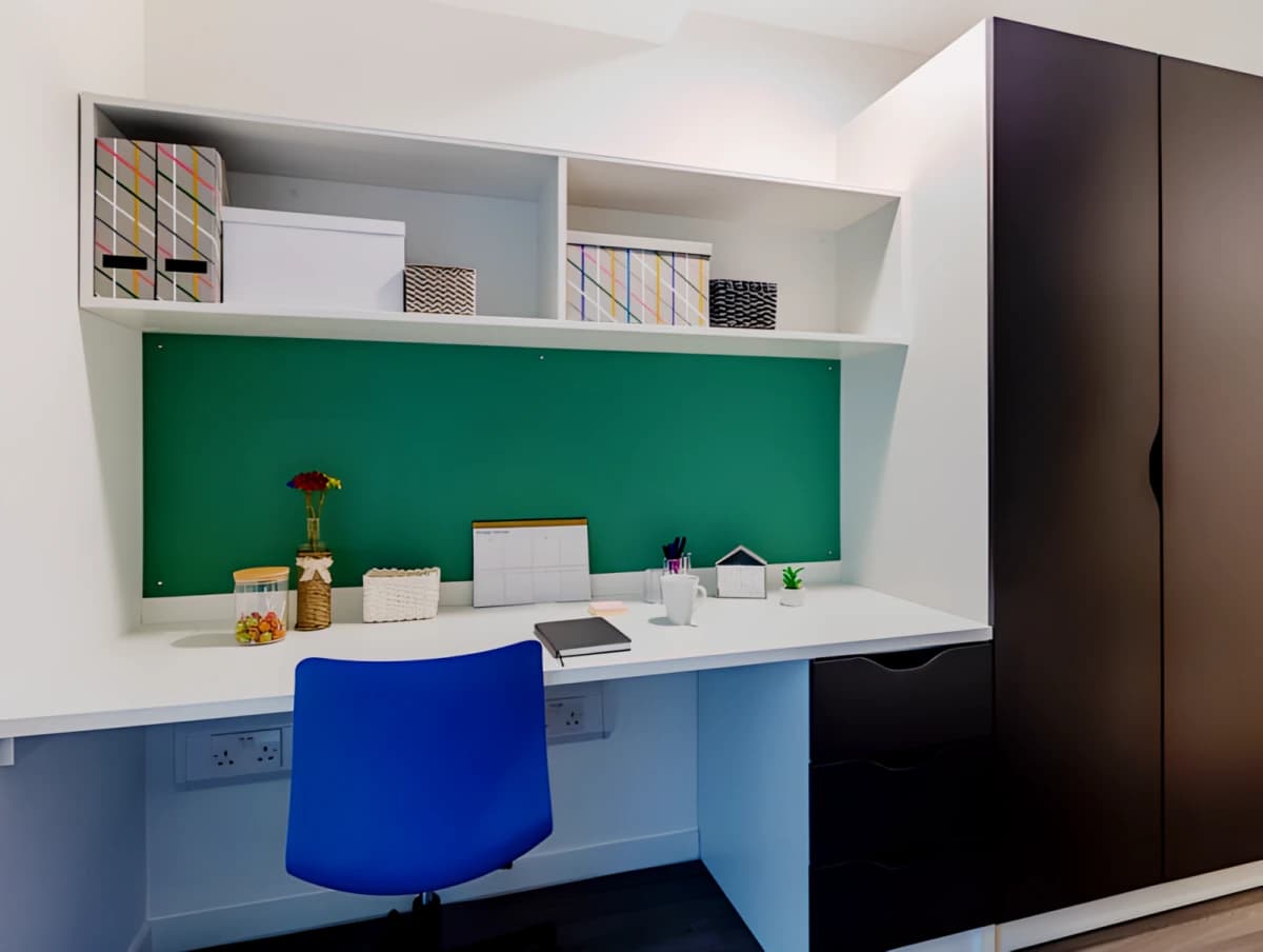 Pavilion Court image