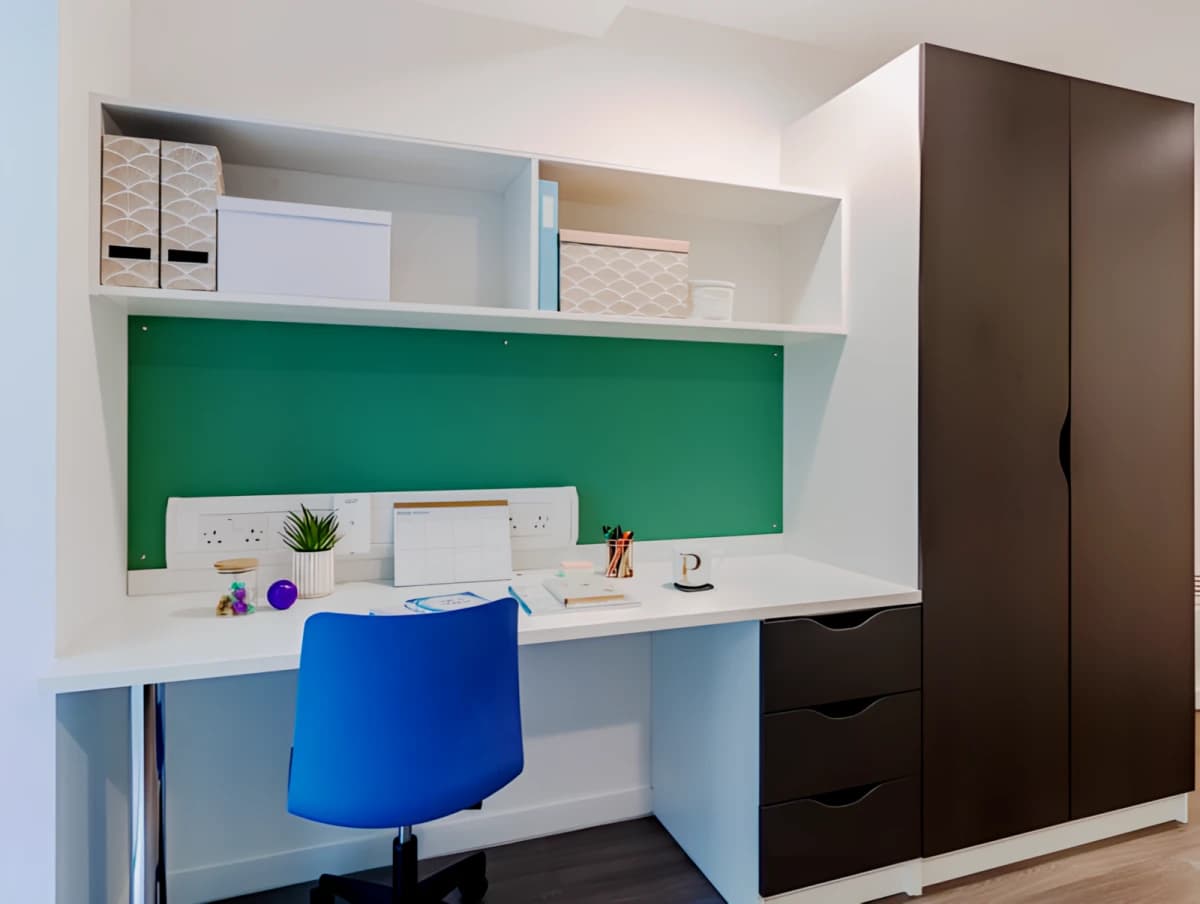 Pavilion Court image