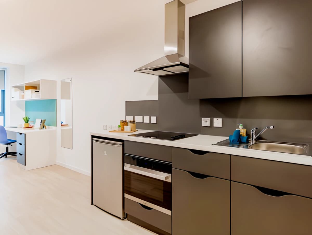 Pavilion Court image