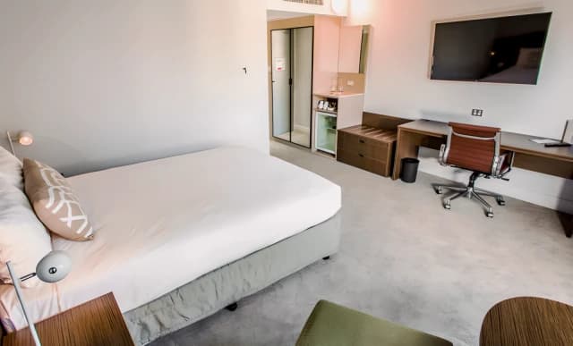 SUPERIOR BALCONY ROOM