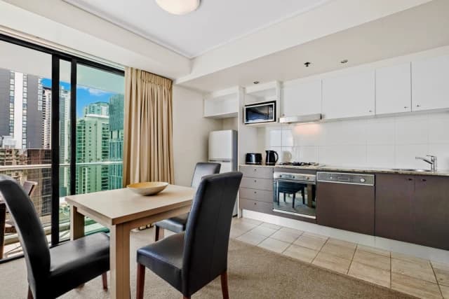 1Bedrooms, 1Bathrooms