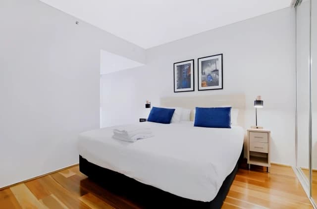 2Bedrooms, 1Bathrooms