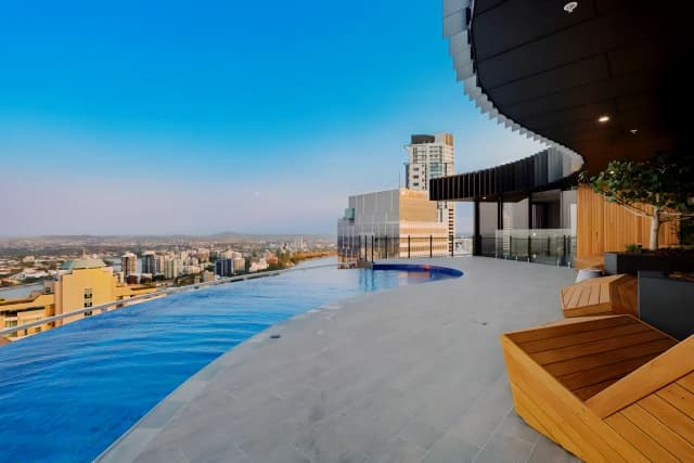 1Bedrooms, 1Bathrooms