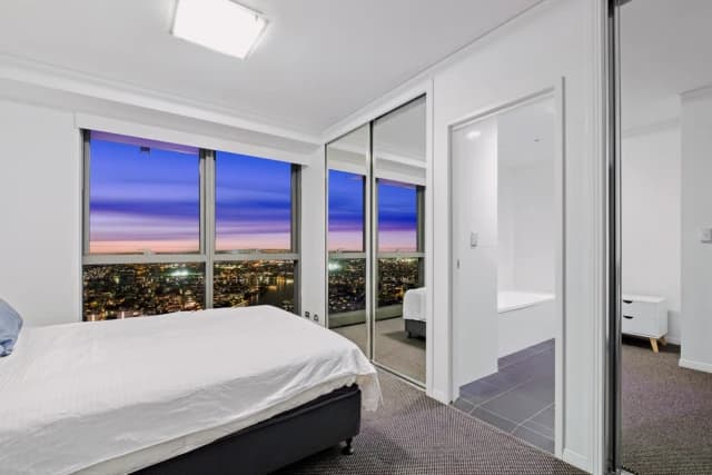2Bedrooms, 2Bathrooms