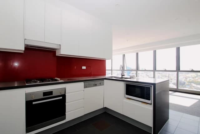 2Bedrooms, 2Bathrooms